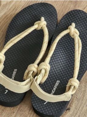 No Boundaries Black Footbed Sandals with Cream Rope Straps